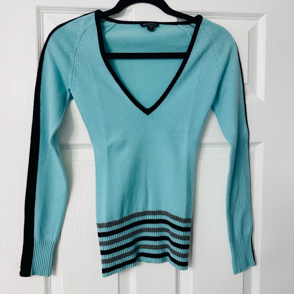 Bebe Sport Cashmere-Blend V-Neck Sweater – Aqua Blue – Size S, Excellent